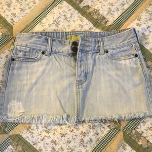 Hollister Lt. Denim Skirt- Size 5 junior- Like New